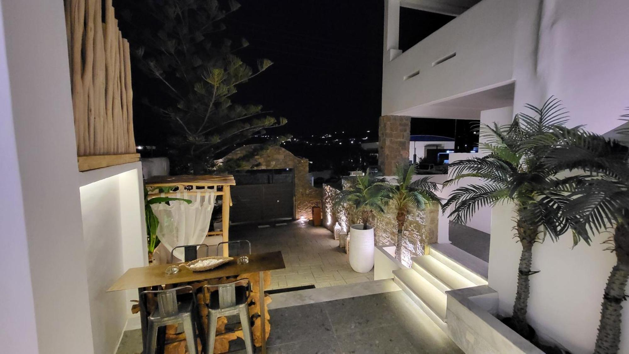 Mykonos Double Luxury Mini Suites - Adults Only Ano Mera Exterior photo